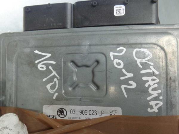 BOITIER COMPLET SKODA OCTAVIA 1.6 TDI - Vue 2